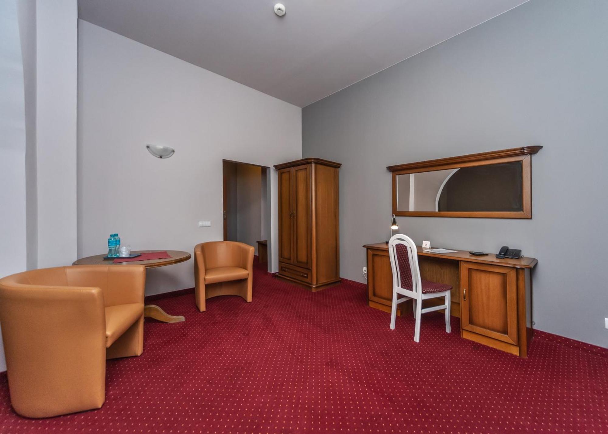 Hotel Marczewski Bielsko-Biala Exterior photo
